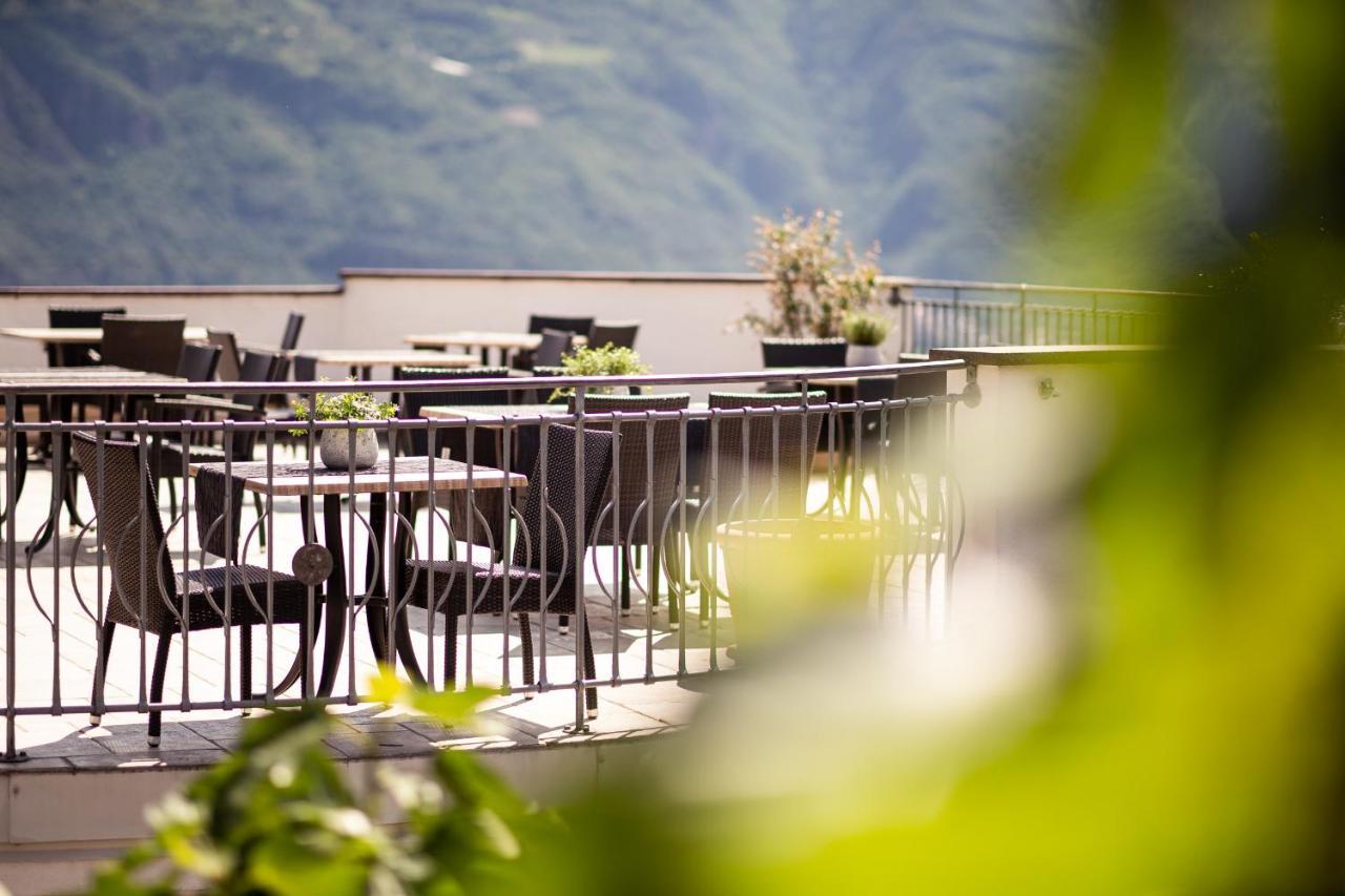Ebnerhof Bed & Breakfast Appiano Sulla Strada Del Vino Dış mekan fotoğraf